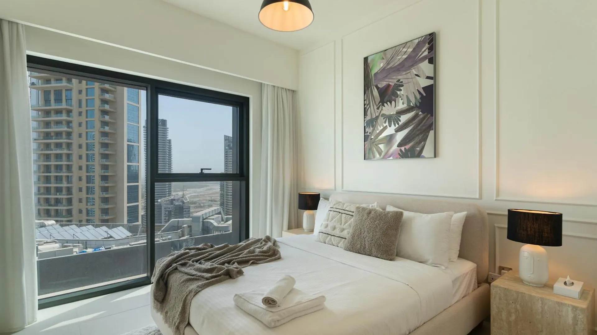 Apartment 2 Bedroom With Burj Khalifa Views Front-Row Fireworks Dubai