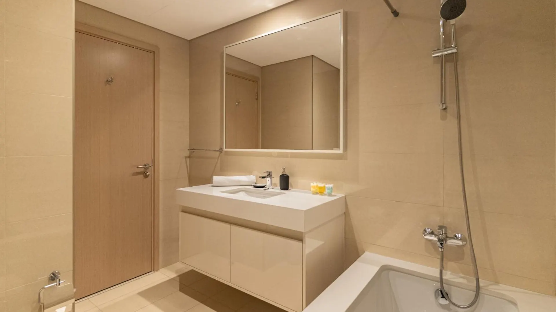 Apartment 2 Bedroom With Burj Khalifa Views Front-Row Fireworks Dubai