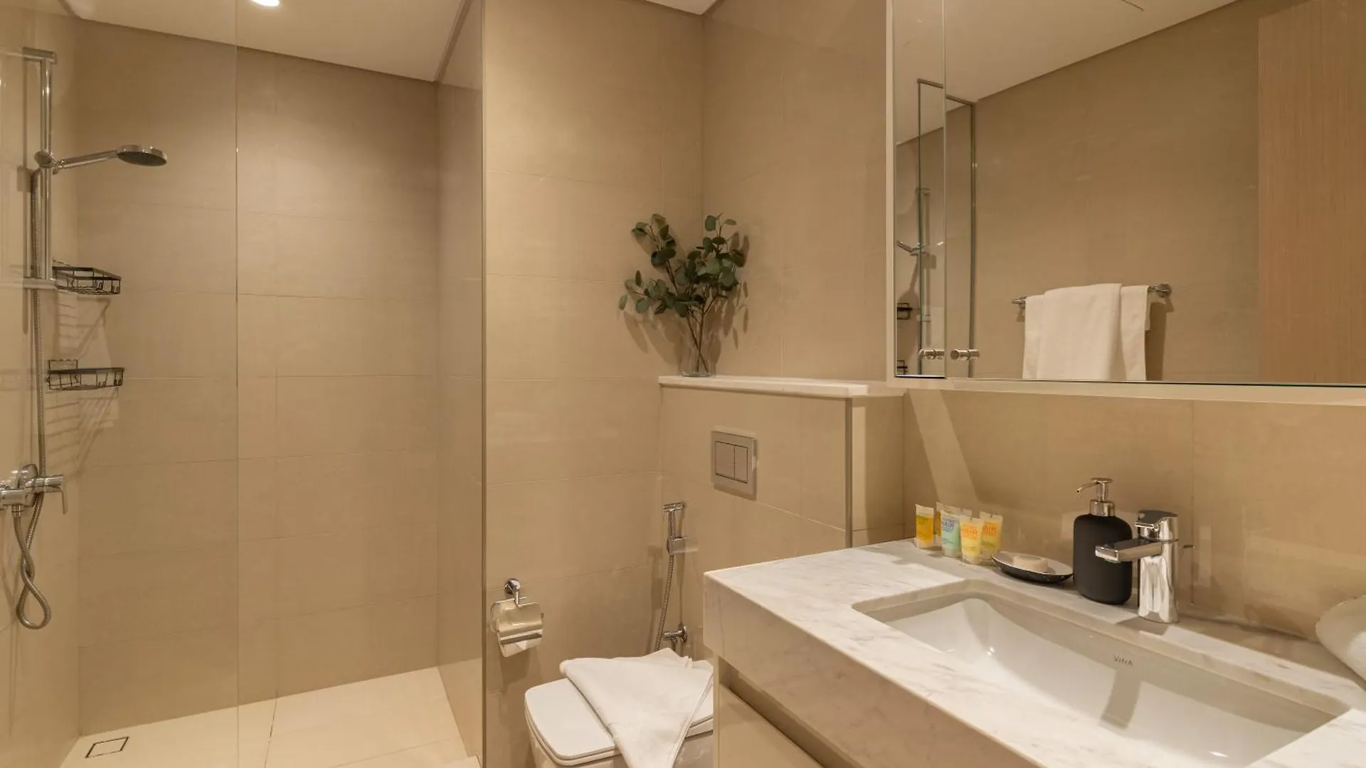 2 Bedroom With Burj Khalifa Views Front-Row Fireworks Dubai