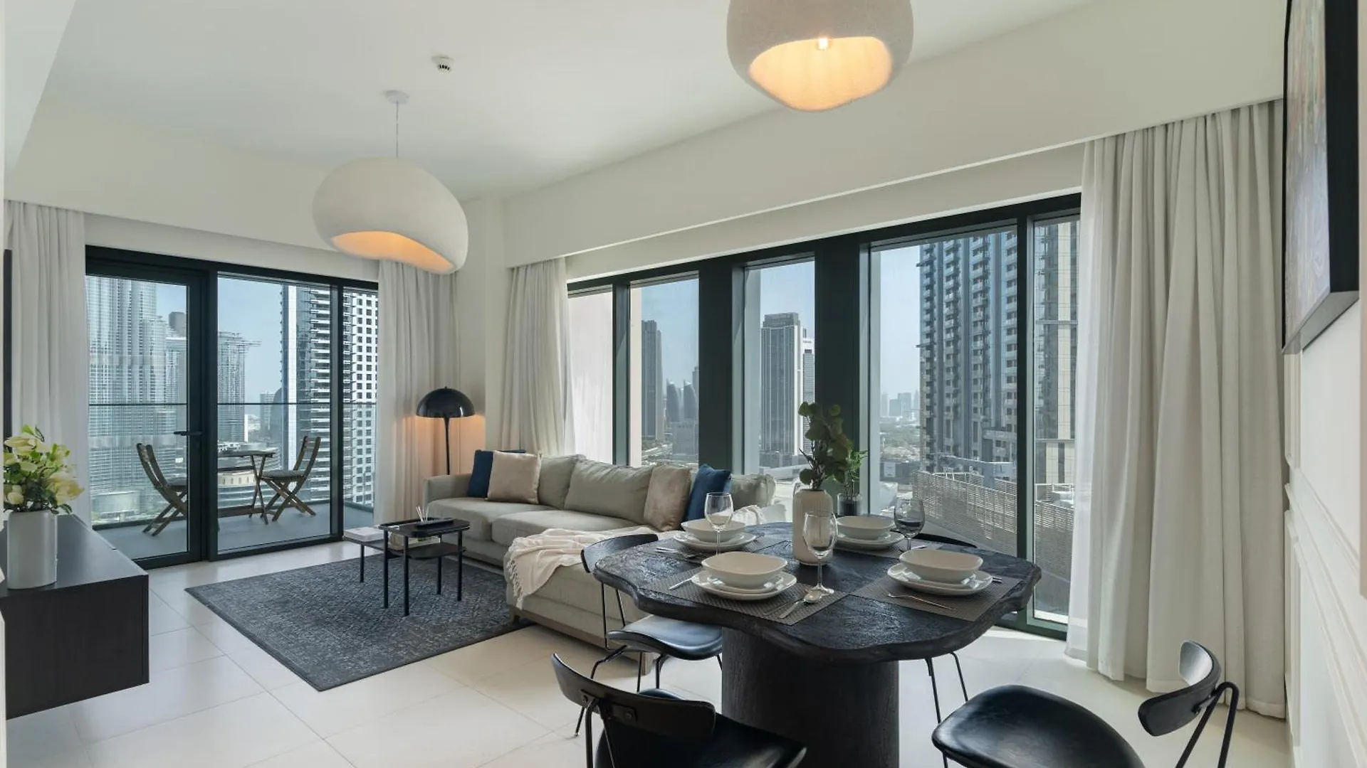 2 Bedroom With Burj Khalifa Views Front-Row Fireworks Dubai 0*,